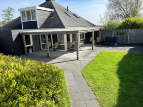 Schönes Ferienhaus in einem familienfreundlichen Ferienpark